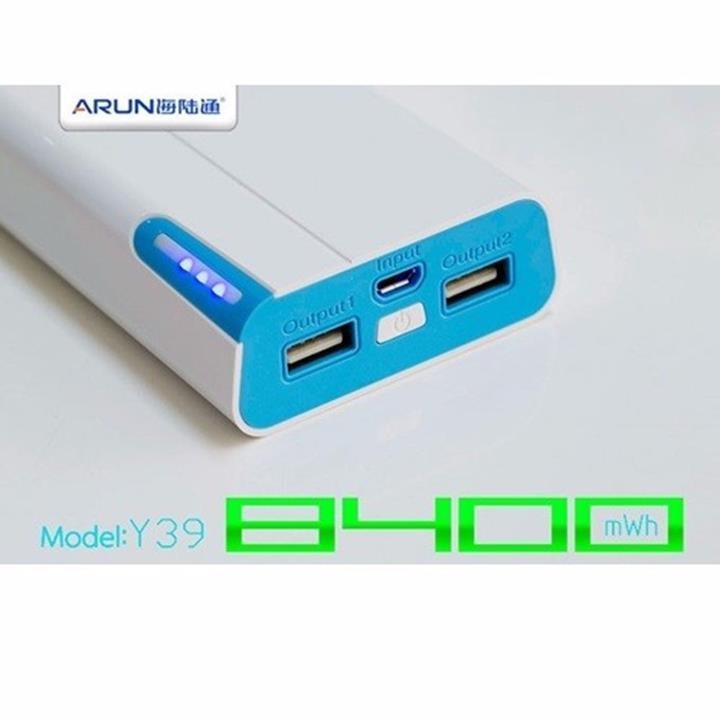 Pin dự phòng Arun. 8400mah