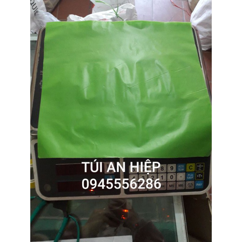 Mảnh nilon xanh, gói nem chua 1kg