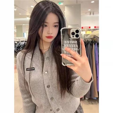 Gentle Japanese style foreign style gray knitted cardigan women's autumn design sense of minority chic slim sweater jacket