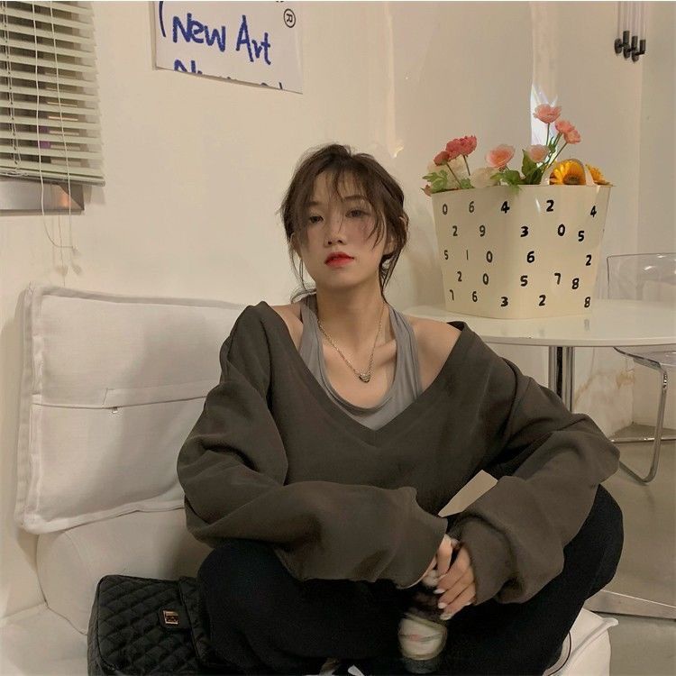 Áo Thun Tay Dài Hở Vai Giả Hai Lớp Màu Sắc Tương Phản Thời Trang Dành Cho Nữ