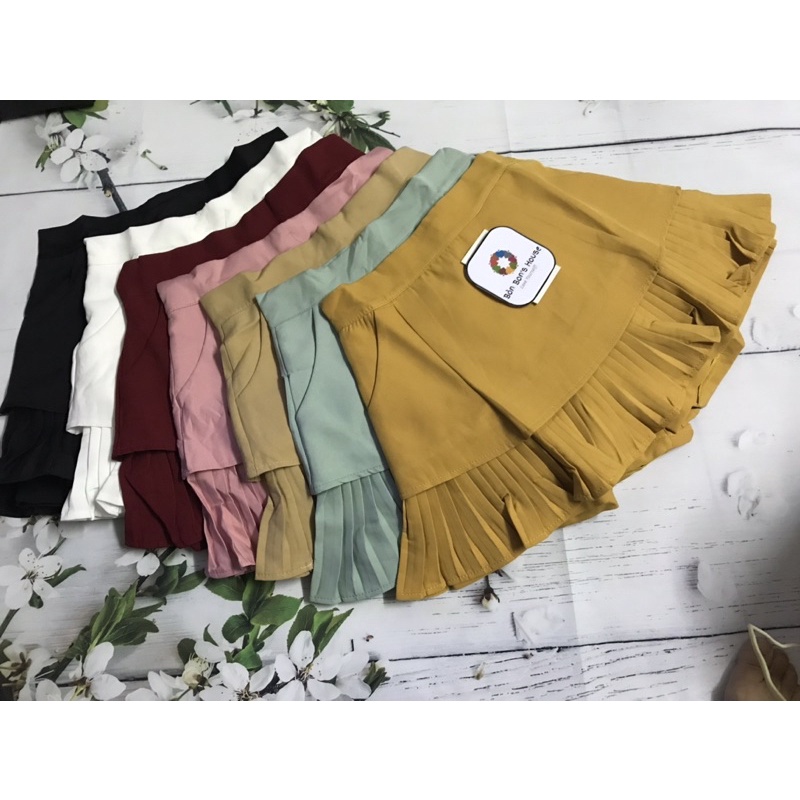 Chân váy hai tầng viền váy xếp ly chất vải dày dặn | BigBuy360 - bigbuy360.vn