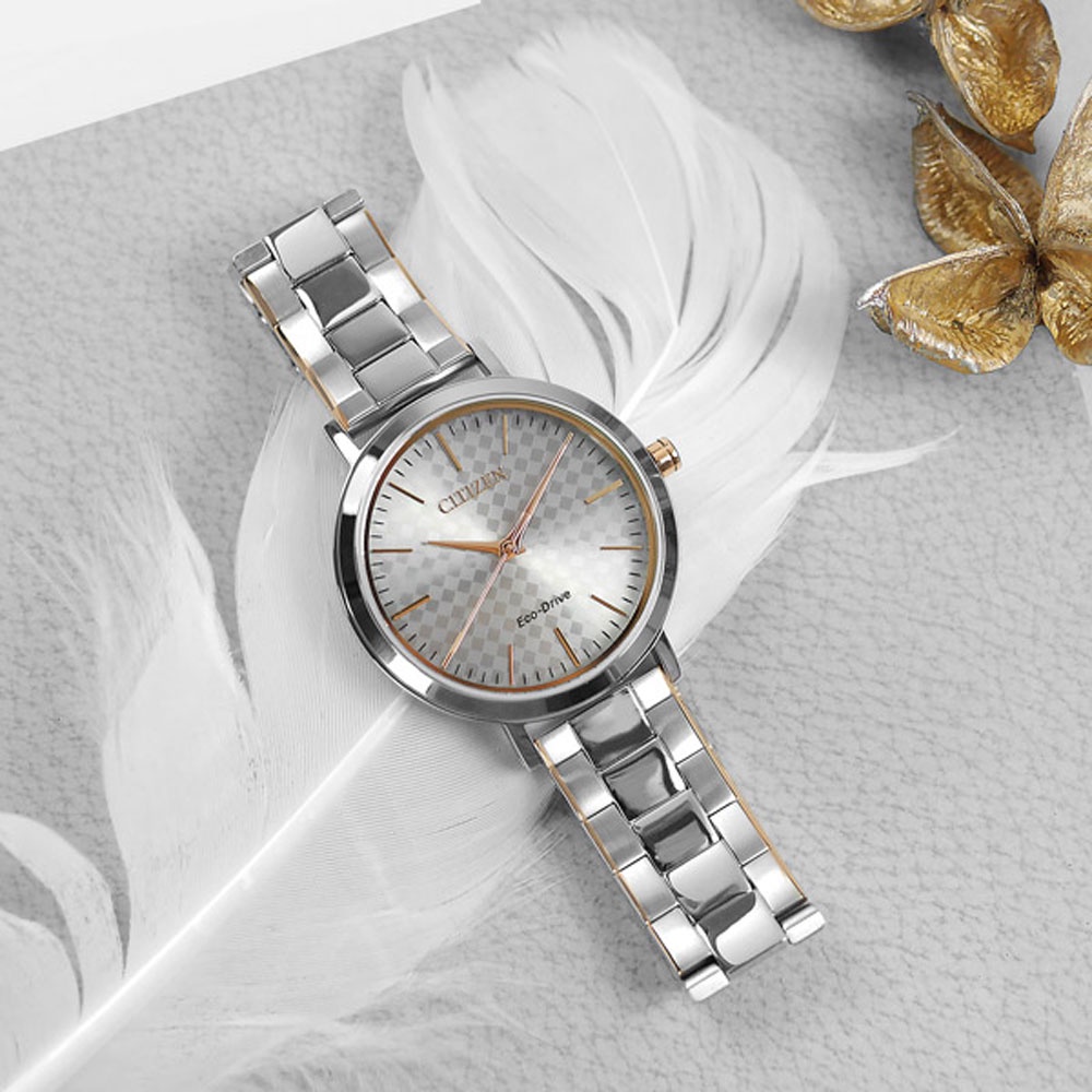 Đồng Hồ Nữ Citizen Dây Thép Không Gỉ EM0766-50A - Mặt Bạc
