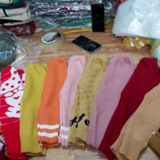 200k/8 quần len cho bé sz 5-16kg