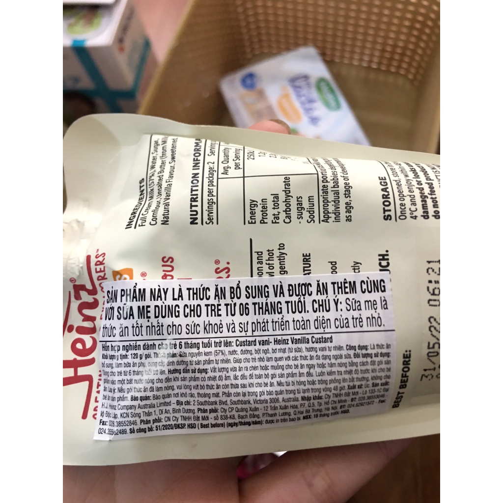 Váng sữa hoa quả nghiền Heinz Úc cho bé từ 6 tháng (date T12/2022)