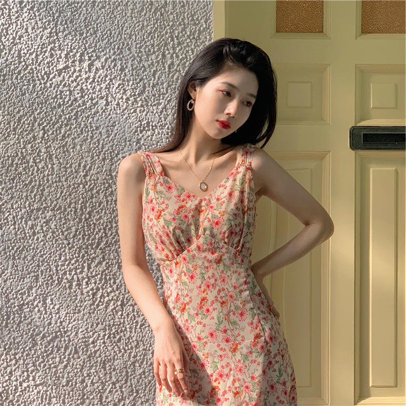 Váy Hàn Quốc cổ chữ V kiểu dài phong cách mùa hè | BigBuy360 - bigbuy360.vn