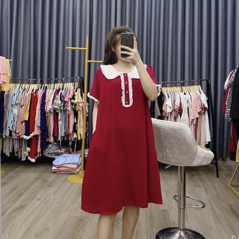 ĐẦM BẦU VÁY BẦU CÔNG SỞ DÁNG SUÔNG LỤA HÀN PHỐI CỔ SEN-TAY BÈO 4 HÀNG NÚT TIỂU THƯ SANG TRỌNG