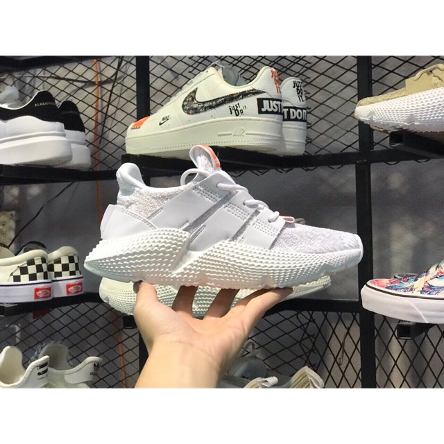 Giày Adidas prophere