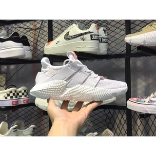 Giày Adidas prophere