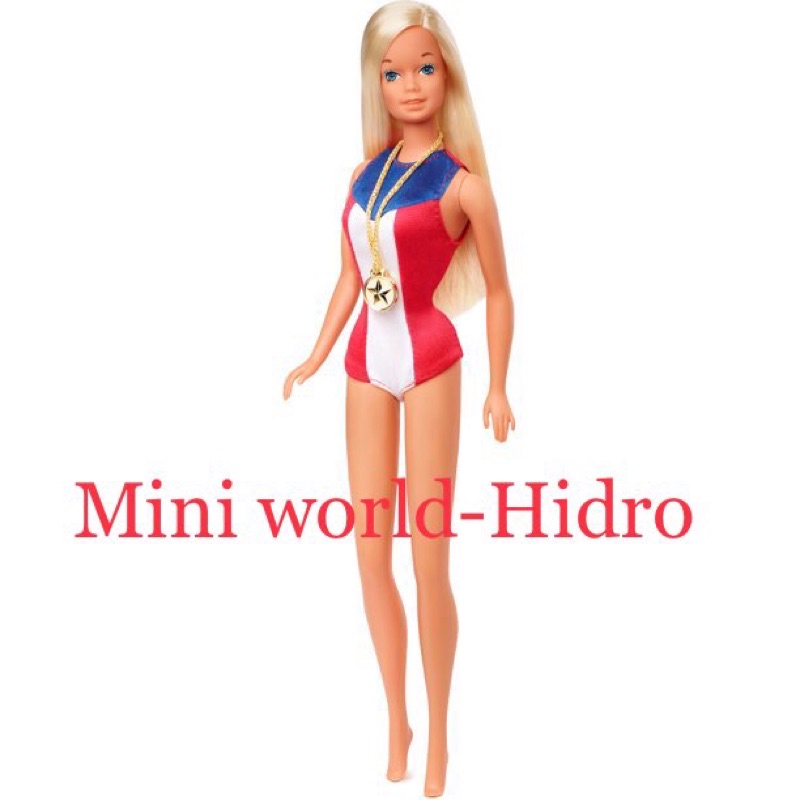 Búp bê cổ điển Vintage Barbie 1975 Gold Medal Doll Reproduction with Doll Stand And Certificate Of Authenticity