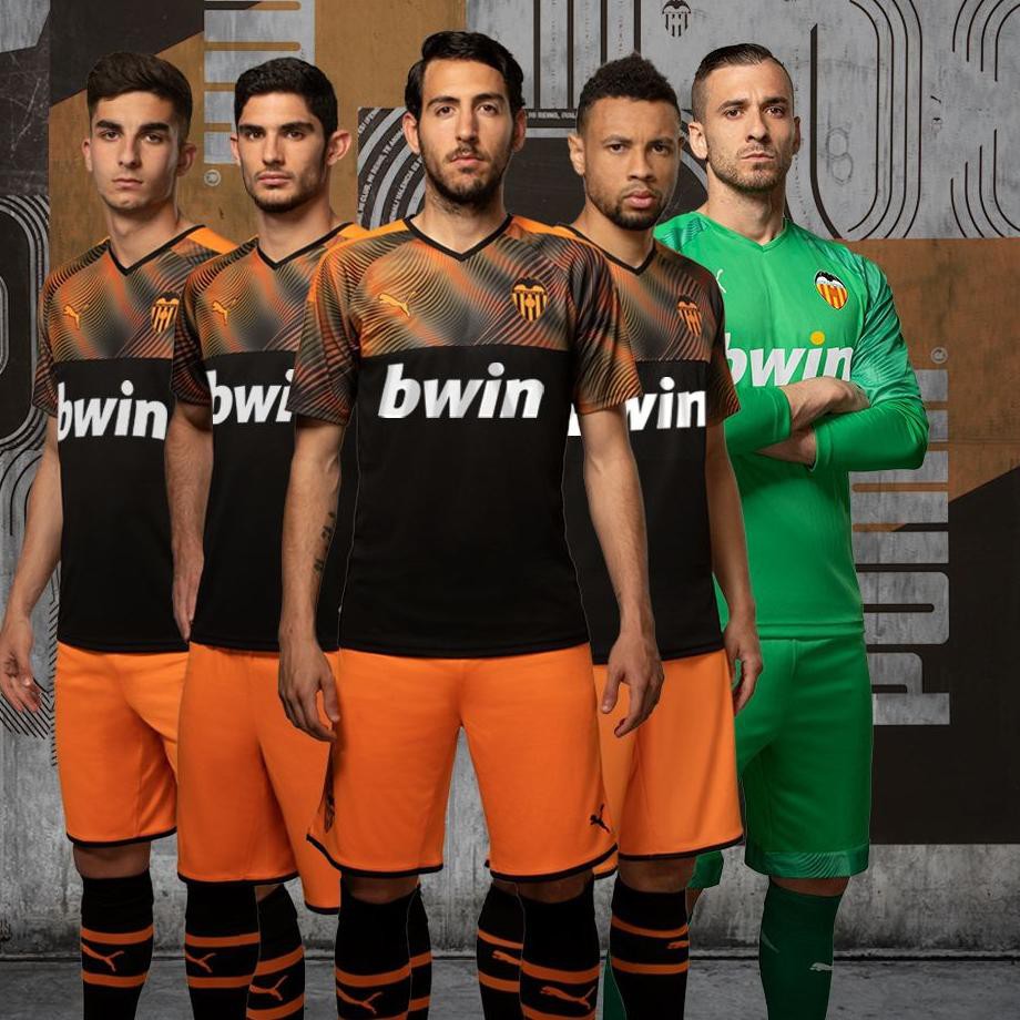 Áo Bóng Đá Valencia Fc Away 2019-2020 Chính Hãng