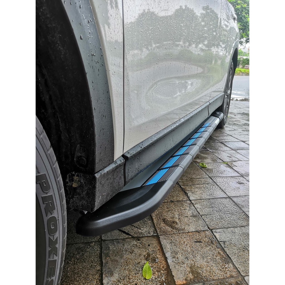 Bậc lên xuống, bệ dẫm chân,bệ bước chân cho xe Mazda CX5 2018 - 2022