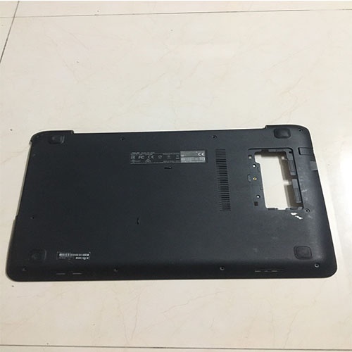 Vỏ D laptop asus x455l tháo máy ( có xước nhẹ nhưng vẫn ở trong trạng thái đẹp,chân ốc zin)