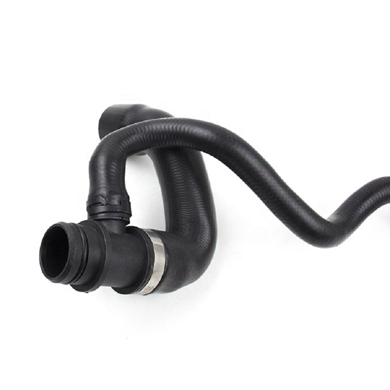 11537639998 Ống Dẫn Dầu Làm Mát Xe Hơi BMW 1 / 3 / 5 / 7 Series X1 / 3 / 4 / 5 Z4