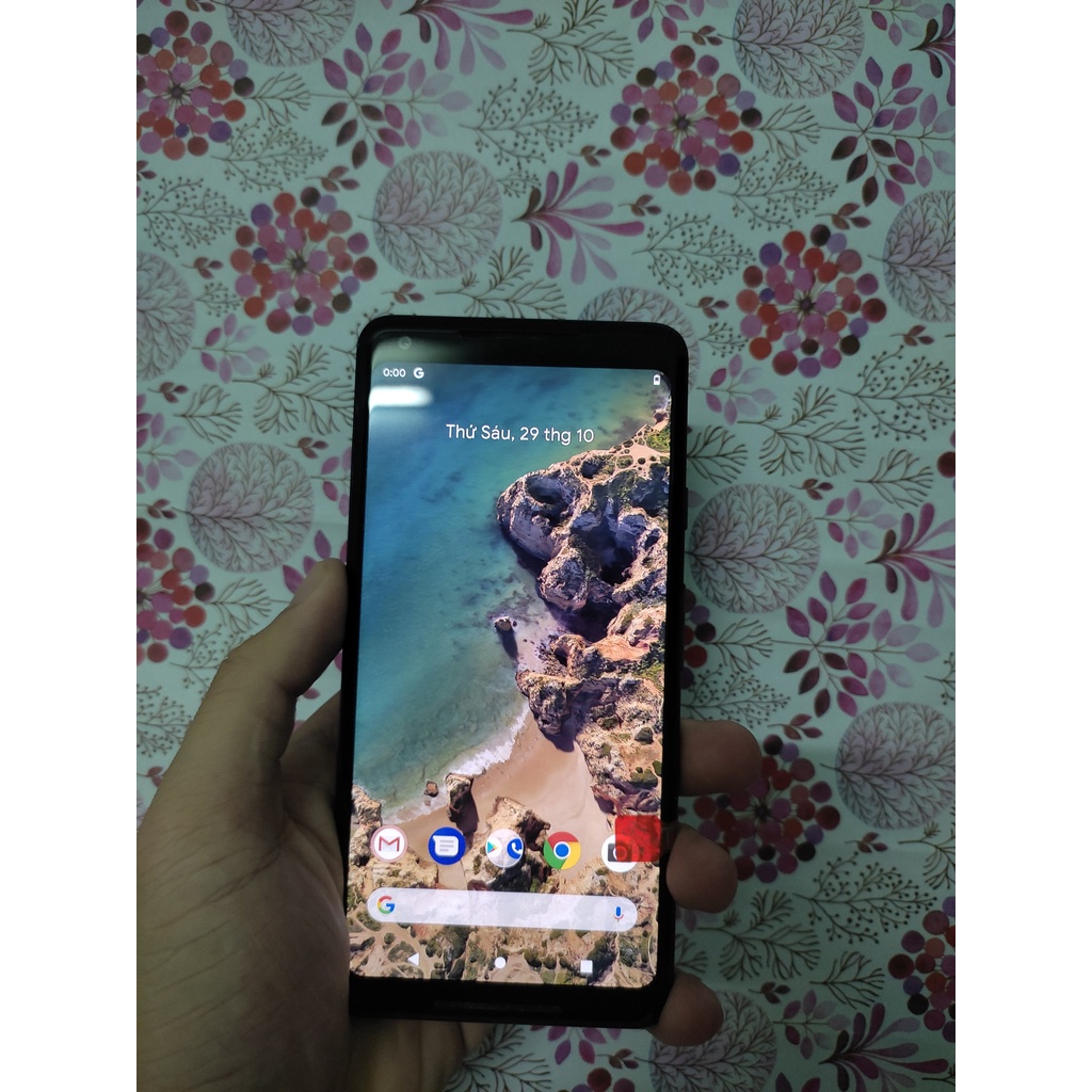 Điện thoại GOOGLE PIXEL 2XL (4/128G) 2 SIM Chip Snapdragon 835 chạy êm ái mươt mà . | BigBuy360 - bigbuy360.vn