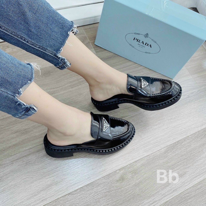 Giày sục P.R.A.D.A nữ độn đế cao 5cm da bóng cực xịn