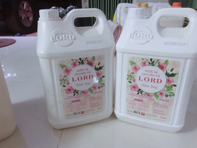 Nước giặt , nước xả vải cao cấp Lord can 10kg