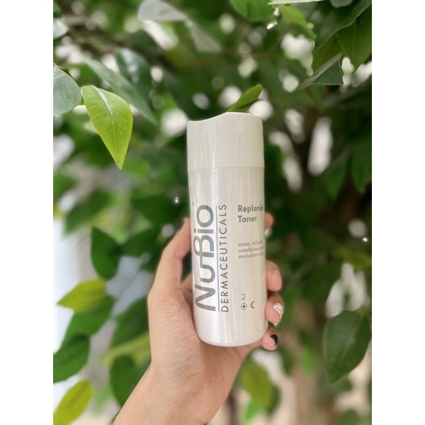 02 nubio toner se khít chân lông