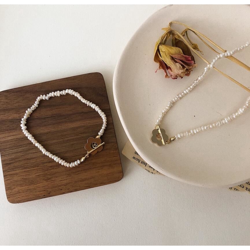 Dây Chuyền Đính Hoa Và Ngọc Trai Xinh Xắn Cho Nữ