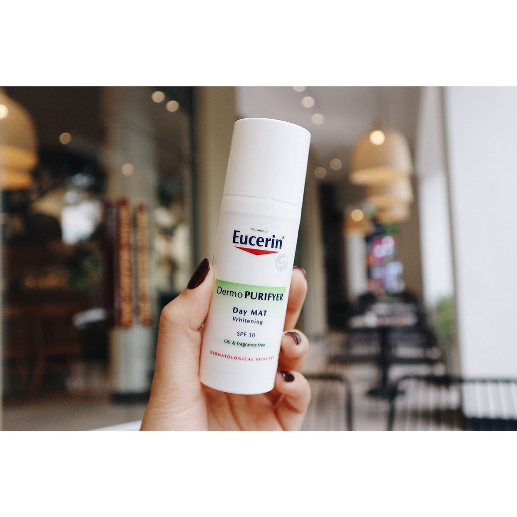 Kem dưỡng giảm mụn dưỡng trắng da Eucerin Pro Acne DAY MAT Whitening SPF30
