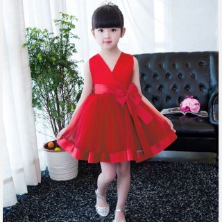 Đầm cổ v phối dây phi