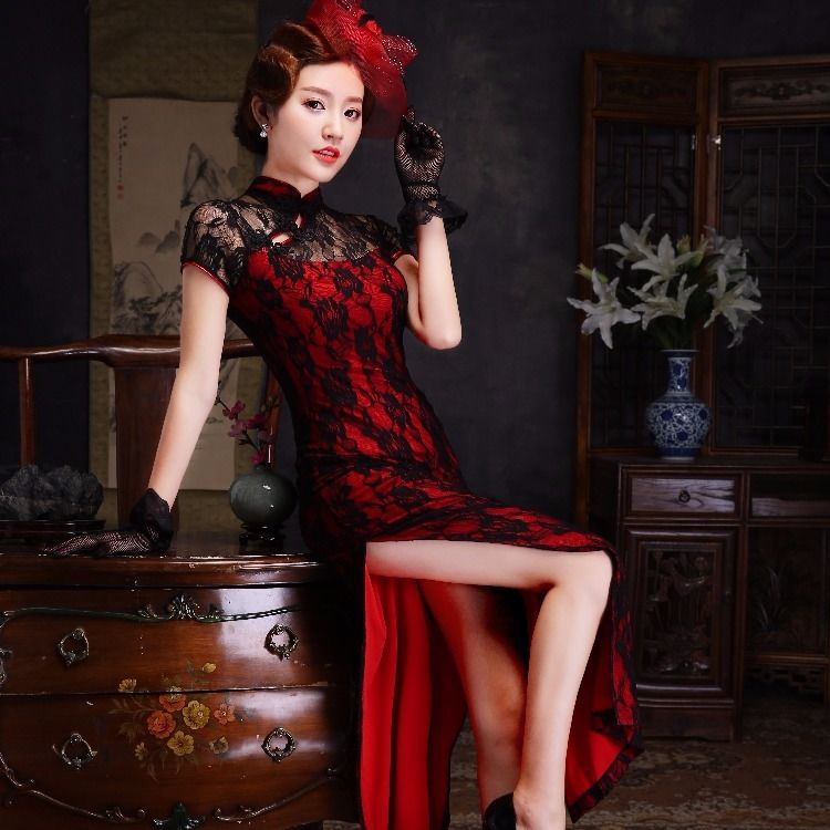 Đầm Sườn Xám Cách Tân Dáng Dài Phối Ren Xẻ Tà Phong Cách Retro eB32