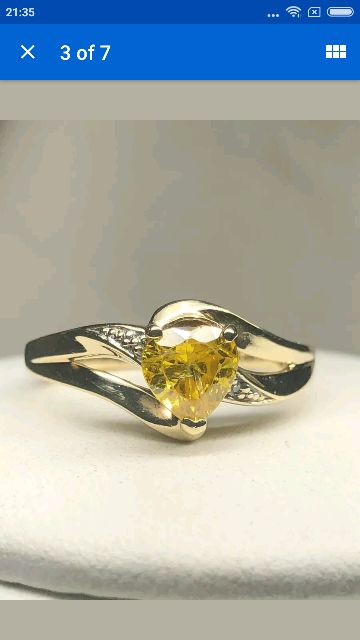 Nhẫn Kim cương vàng