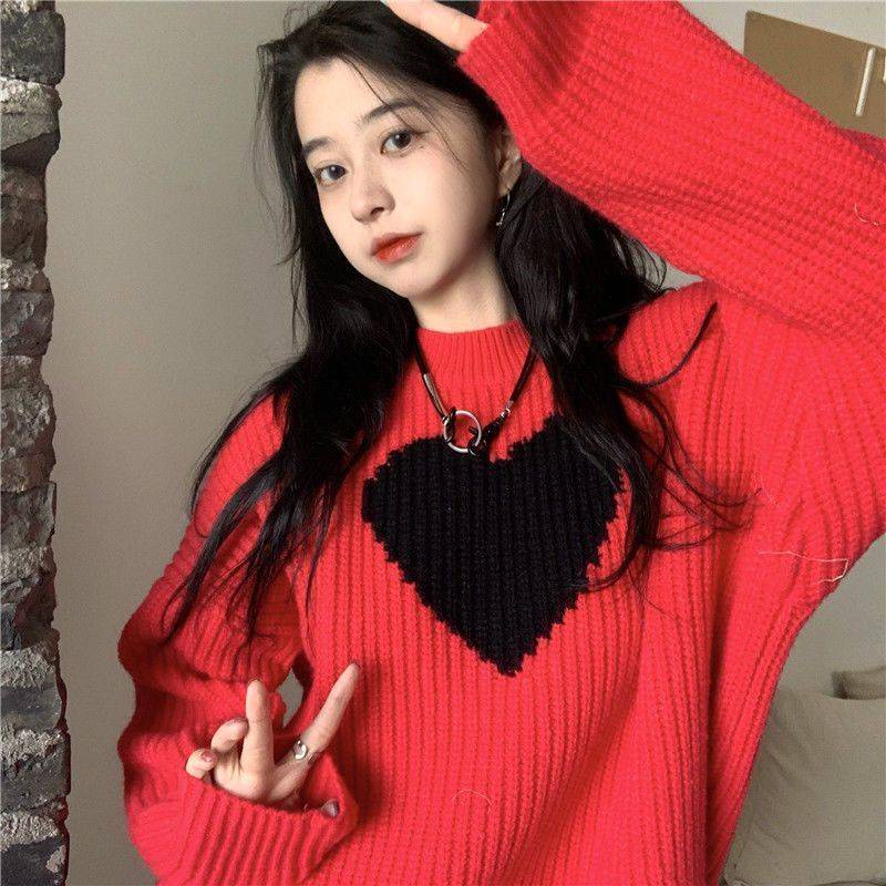 Áo Sweater Cổ Tròn In Hình Trái Tim Xinh Xắn Cho Nữ