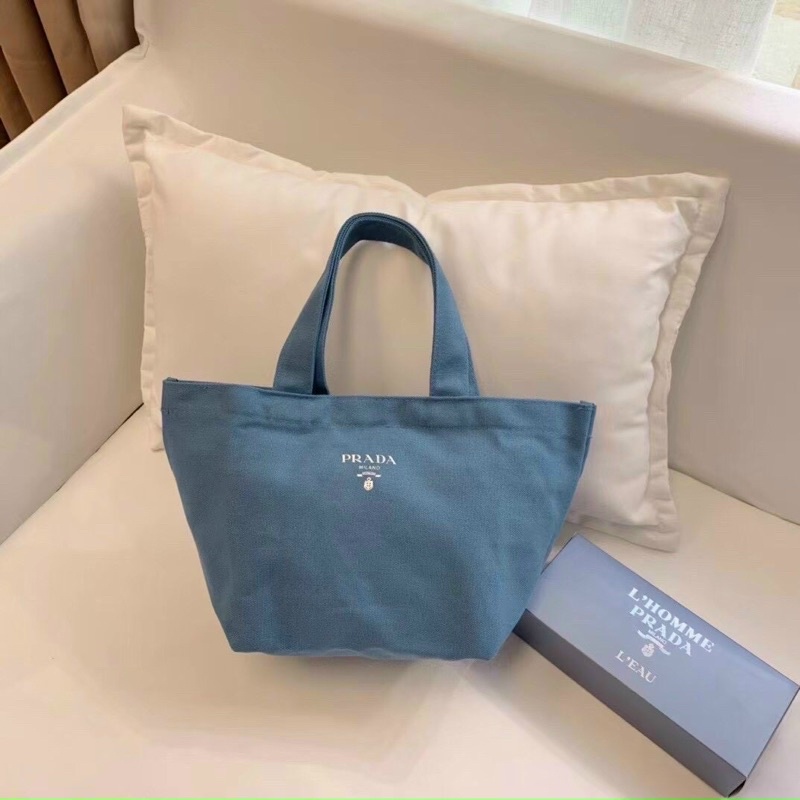 Túi vải Gift Prada xanh