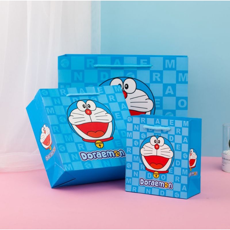 TÚI GIẤY QUÀ TẶNG DORAEMON DỄ THƯƠNG, nhiều kích thước