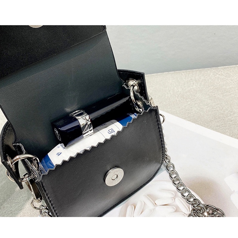 Túi đeo chéo IELGY mini màu đen/ trắng thời trang cho nữ