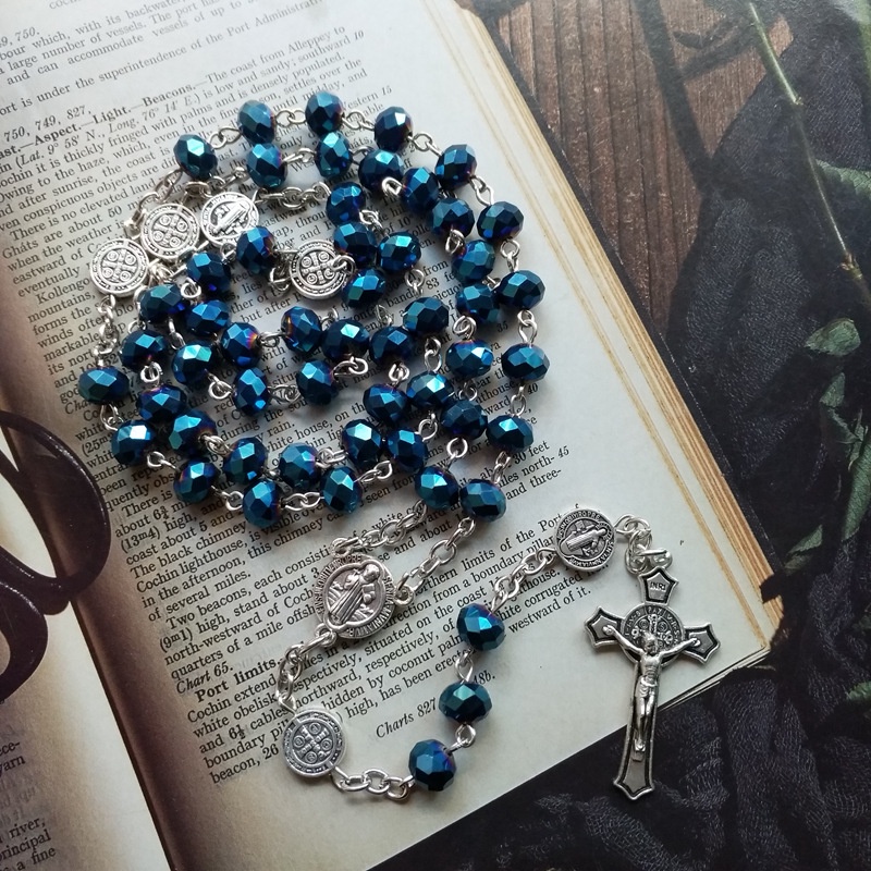 Catholic Vòng cổ Chuỗi Hạt Pha Lê Màu Xanh Dương Hình Thánh Benedict Medal