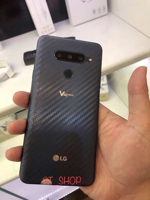 DÁN VÂN CARBON MẶT LƯNG LG V40