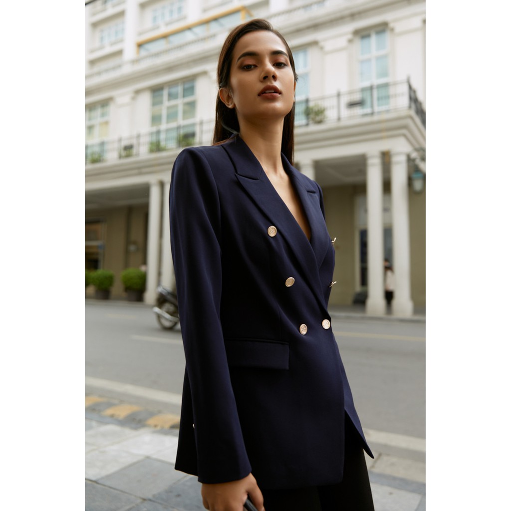 [NHẬP WABRTL5 GIẢM 10% TỐI ĐA 50K ĐH 250K ]Áo Vest nữ cổ 2 ve nhọn IVY moda MS 67M6118