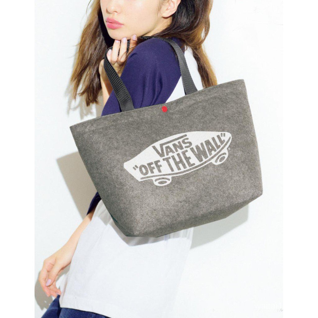 【FDM】Hàng có sẵn Túi tote len VANS OFF THE WALL
