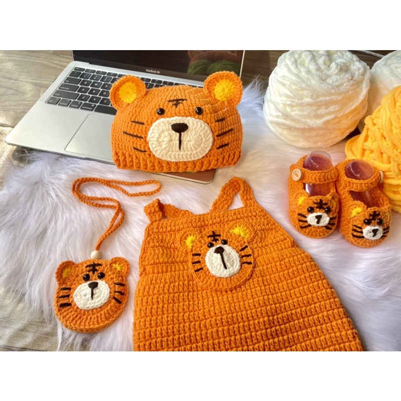 Sét yếm hổ con cho bé trai/gái. Sét len đan tay handmade