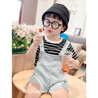 Áo kẻ đen yếm bò xanh nhạt cho bé