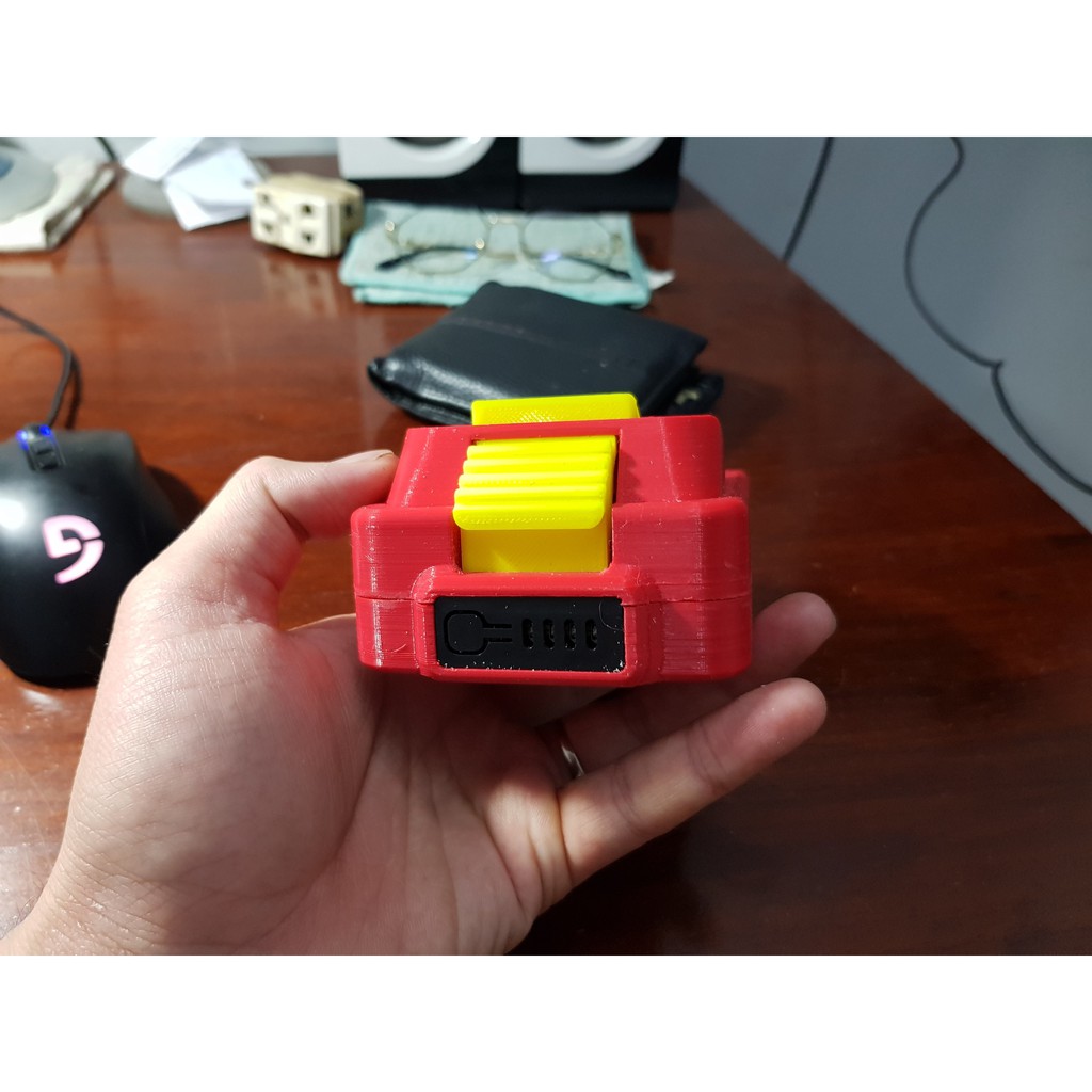 Cell 20700, 21700 _ Vỏ Makita trượt - 1 hàng 5 cell PIN 27000, 21700