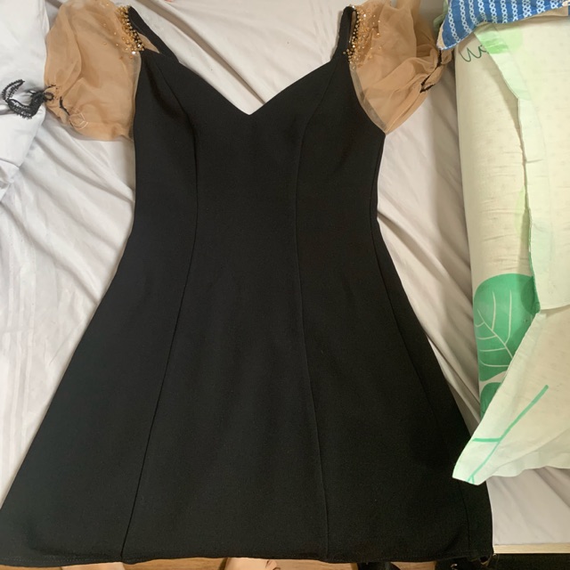 Bán váy hanie elpis