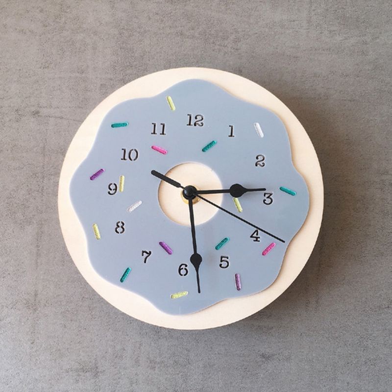 Đồng Hồ Treo Tường Không Gây Tiếng Ồn Phong Cách Bắc Âu Đơn Giản Trang Trí Nhà Cửa / Văn Phòng