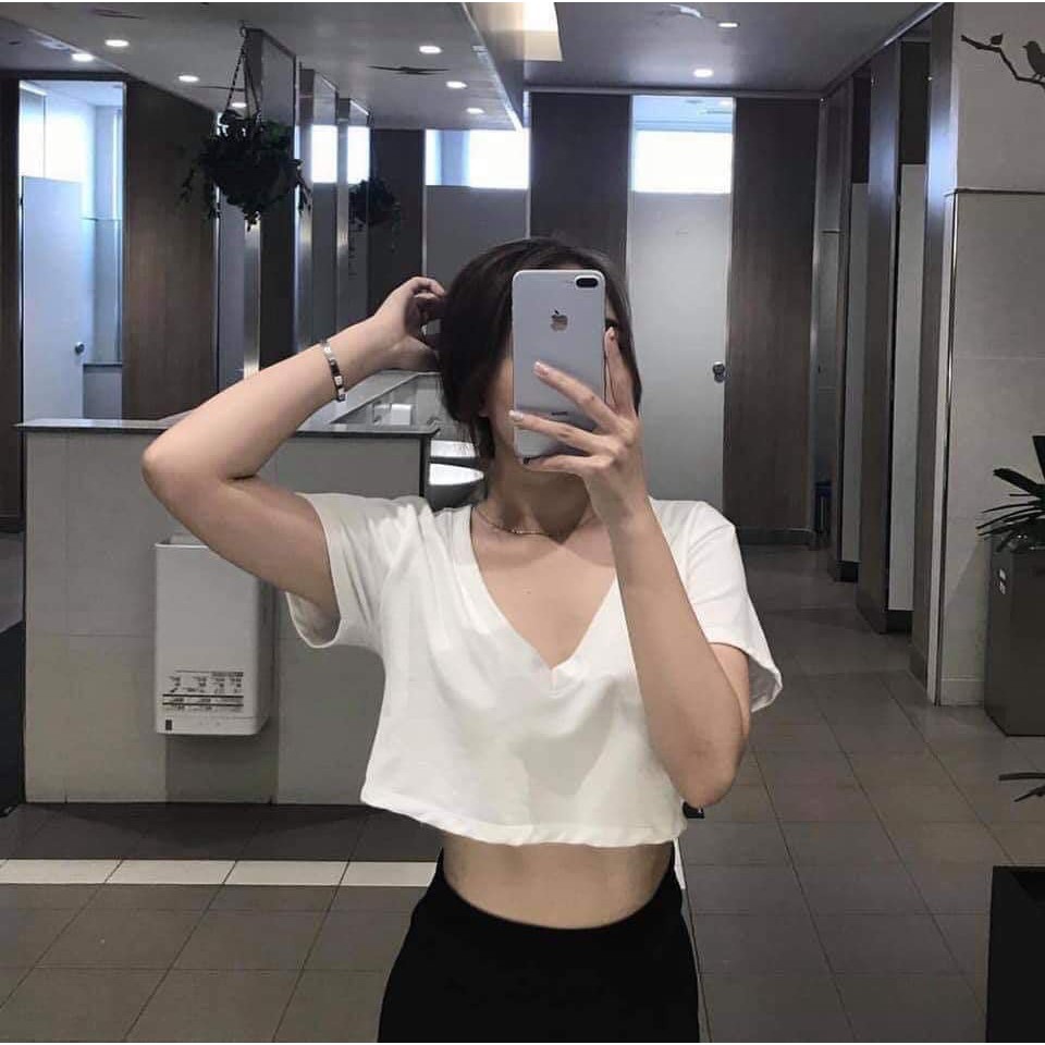 &lt;Rẻ Vô Địch&gt; Áo Croptop Ulazzang Xẻ Cổ Chất Gân Đũa Xịn