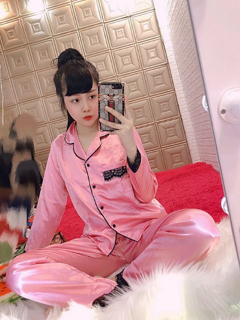 Đồ bộ phi lụa tay dài phối ren | BigBuy360 - bigbuy360.vn