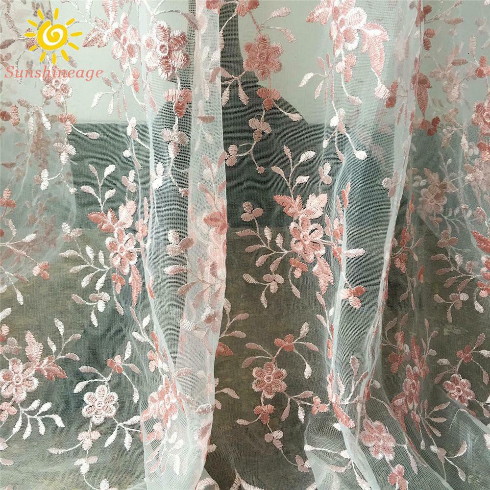 Vải Lưới Thêu Hoa Xinh Xắn 91x135cm