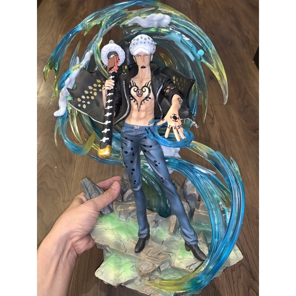 Mô hình Trafalgar Law Room thức tỉnh có Led One Piece