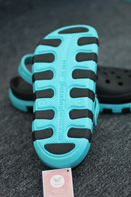 Giày sục Thái Lan Kugarang