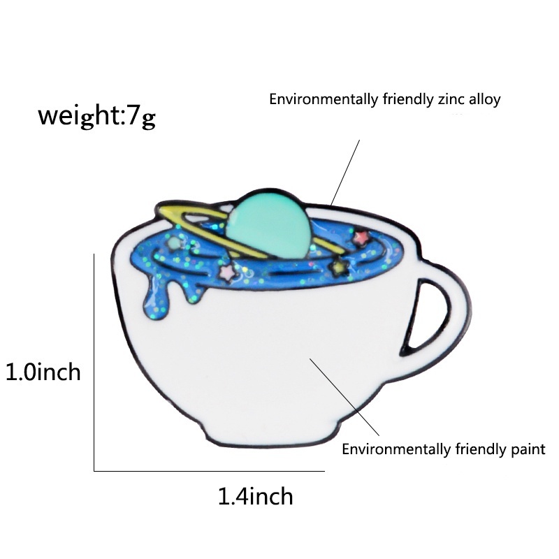 Pin cài áo ly cà phê chứa cả vũ trụ - GC090