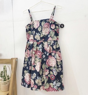 Đầm dây hoa freesize