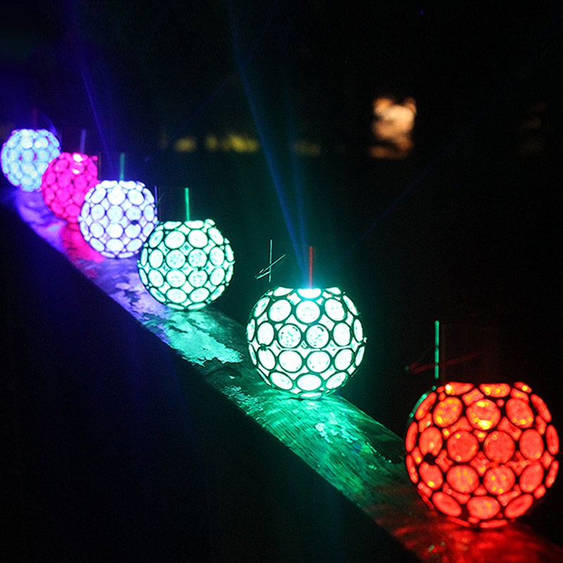 Đèn LED Treo Trang Trí Sân Vườn Nhiều Màu Sắc