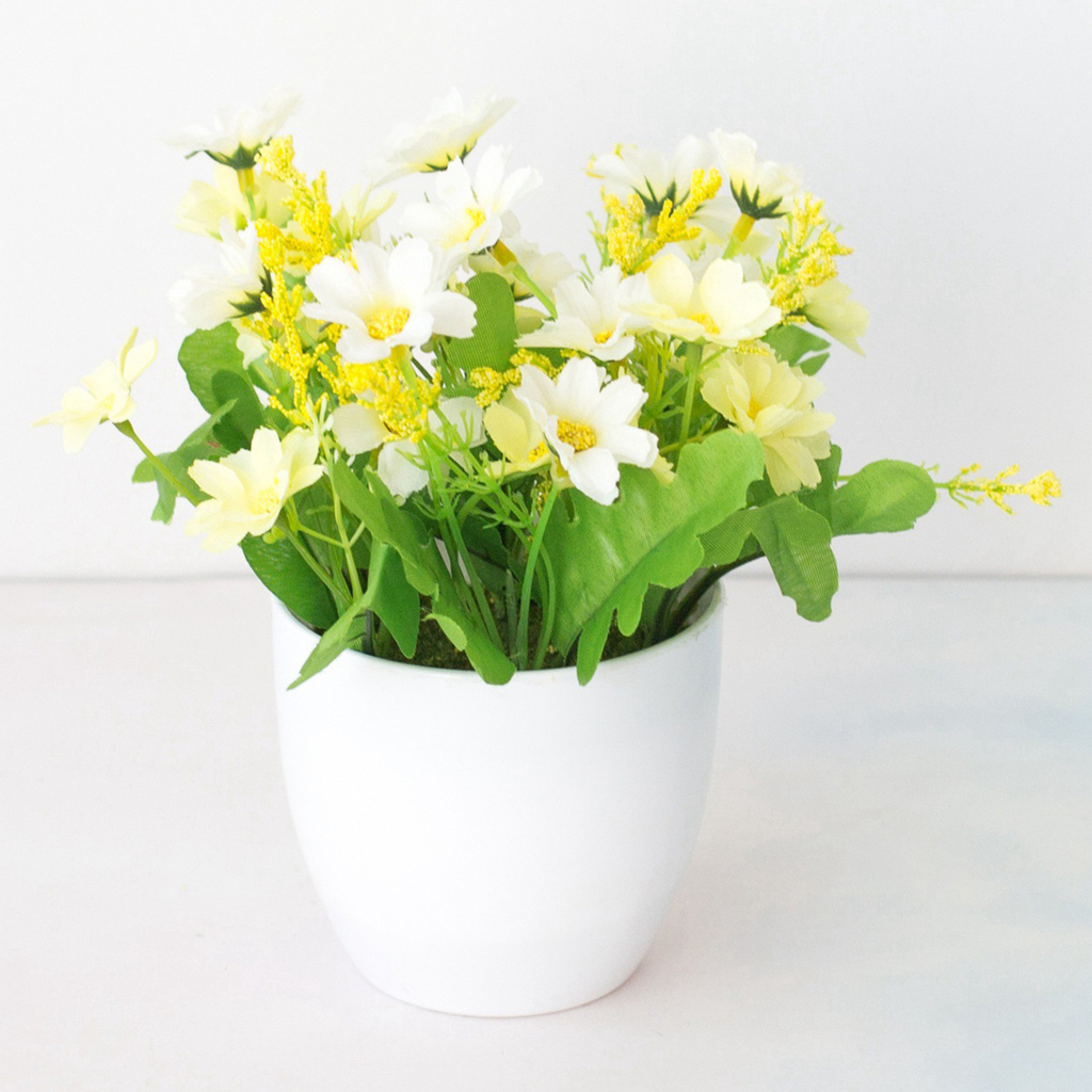 Chậu hoa giả nhiều màu sắc trang trí văn phòng/tiệc tiện dụng