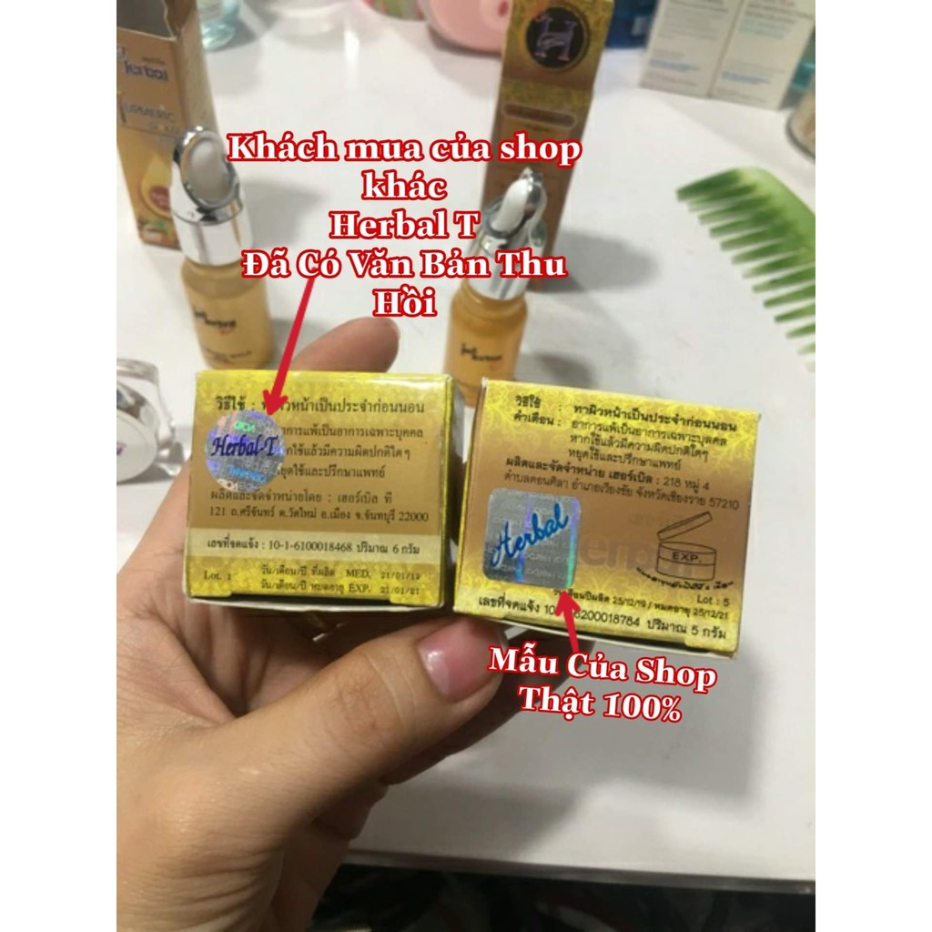 (Hộp Vàng) 01 Hủ Kem Nghệ VÀNG Herbal Curcumin Cream 5gram Thái Lan
