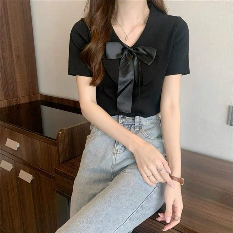 Áo len trơn ngắn tay đính nơ hàng QC
